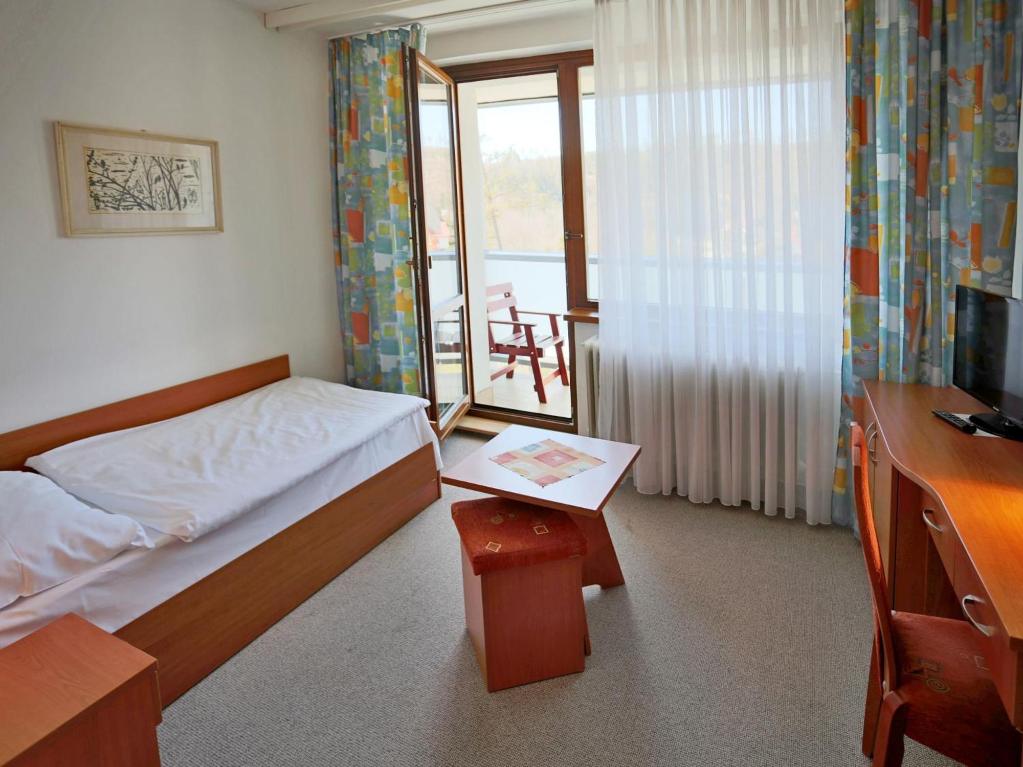 Hotel Sorea Uran ตาตรันสกา ลอมนีจา ภายนอก รูปภาพ