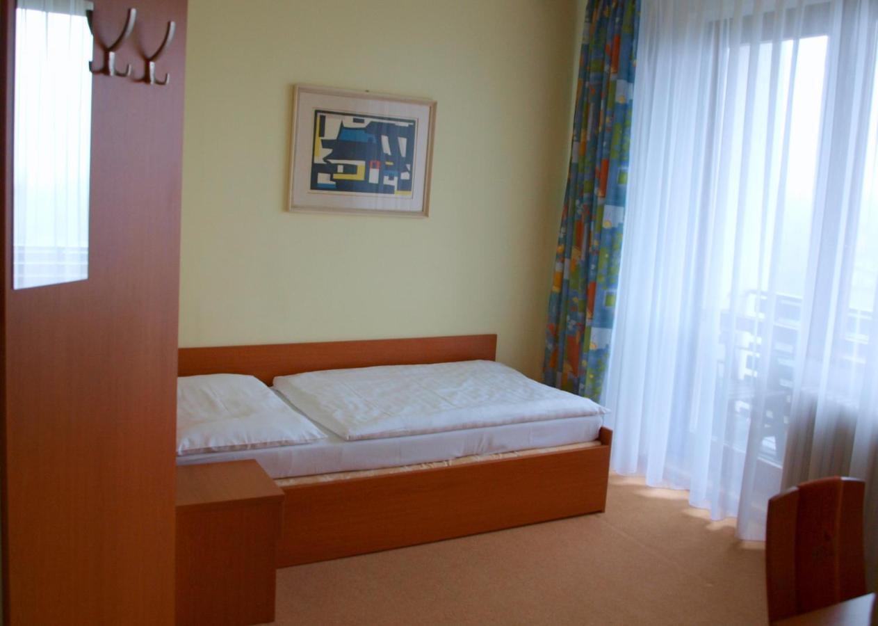 Hotel Sorea Uran ตาตรันสกา ลอมนีจา ห้อง รูปภาพ
